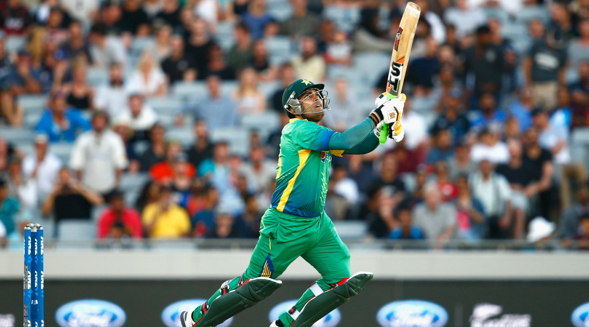 Umar Akmal sent back home after breaching a team curfew before 5th