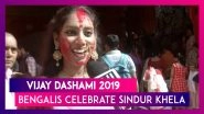 Vijaya Dashami 2019: Women Participate In &lsquo;Sindur Khela&rsquo; At Delhi&rsquo;s CR Park Pujo Pandal