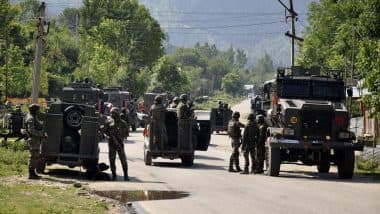 Jammu And Kashmir: Security Forces Kill An Unidentified Terrorist in The Ongoing Encounter at Chrar-i-Sharief Area of Budgam