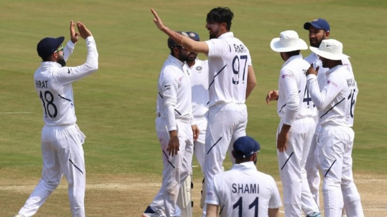 Virat Kohli and Ishant Sharma Plotted the Wicket of Temba Bavuma During India vs South Africa, 1st Test 2019, Day 3 (Watch Video)