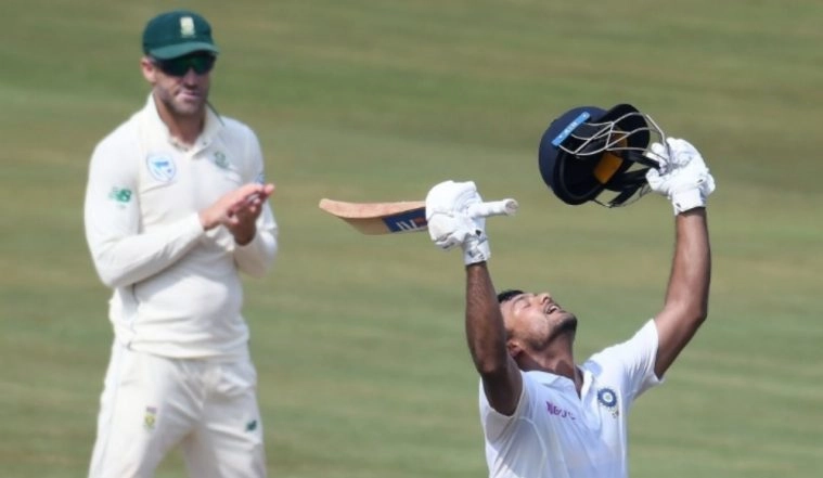 Mayank Agarwal and Virat Kohli Shine As India Pile 273/3 at Stumps on Day 1