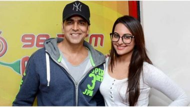 After Akshay Kumar Gets Trolled for Old Quote Comparing Heroines to Mangoes, Sonakshi Sinha Comes Out in Defense of Her Mission Mangal Co-Star