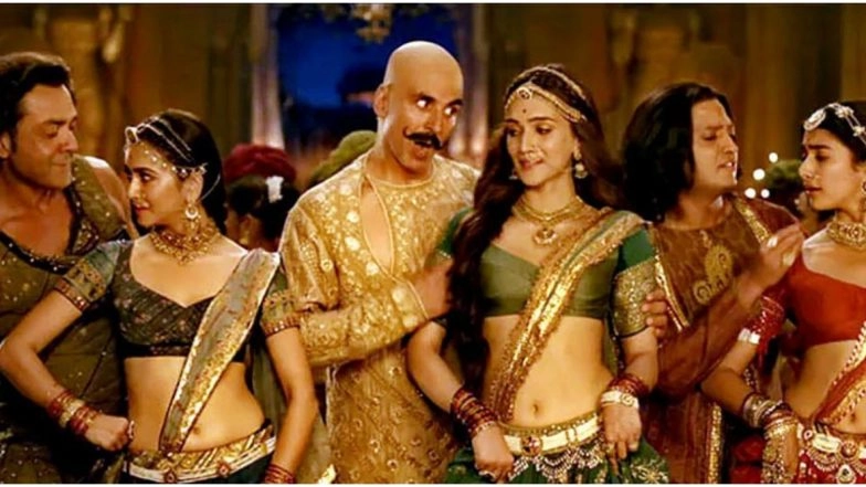 Housefull 4 Box Office Collections Day 1: Akshay Kumar, Riteish Deshmukh and Kriti Sanon's Comedy Collects Rs 19.08 Crore