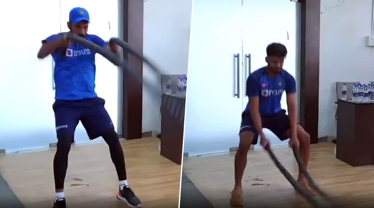 IND vs BAN, 2nd T20I 2019: Shreyas Iyer Beats India Teammate KL Rahul in Rope Challenge (Watch Video) IND vs BAN, 2nd T20I 2019: Shreyas Iyer Beats India Teammate KL Rahul in Rope Challenge (Watch Video)