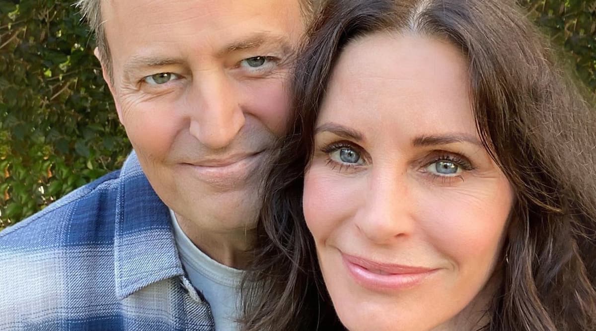 Courteney Cox and Mathew Perry’s Recent Lunch Meet Is Making all the Friends Fans Nostalgic About ‘Mondler’ Moments (View Pic) Courteney Cox and Mathew Perry’s Recent Lunch Meet Is Making all the Friends Fans Nostalgic About ‘Mondler’ Moments (View Pic)