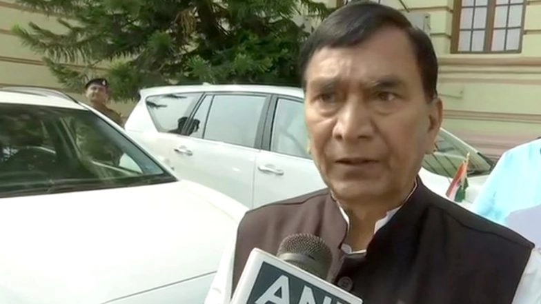 Bihar Job Crisis: 5 Lakh Applications Submitted For 186 Group D Posts, Minister KP Verma Says 'Unemployment Rising'
