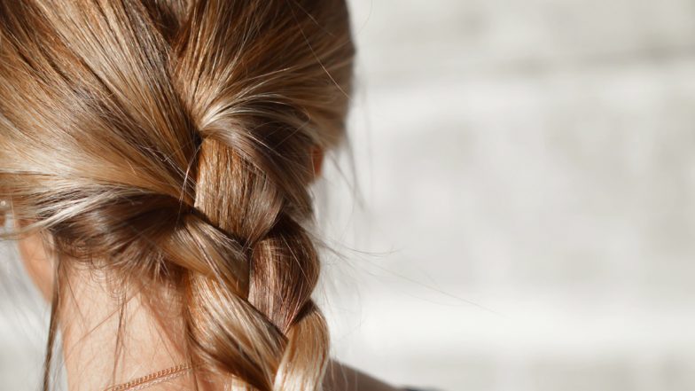 Winter Wellness: Quick and Easy Tips to Tame Annoying Hair Static in Cold Weather