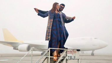 SRK Pose Or Titanic Pose? Kriti Sanon and Arjun Kapoor's Pictures While Promoting Panipat Will Leave You Curious
