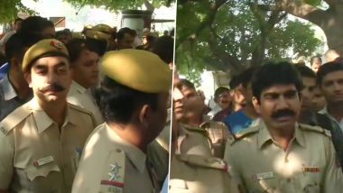 Tis Hazari Violence Aftermath: Delhi Cops Protest Outside Police Headquarters, Day After Their Colleague Was Thrashed by Lawyers