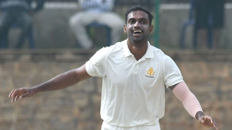 Syed Mushtaq Ali Trophy 2019: Abhimanyu Mithun Picks Five Wickets in Six Balls in Semi-Final Against Haryana