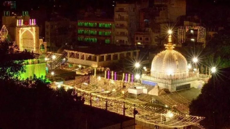 Coronavirus Lockdown: Despite Restrictions, 100 Gather For Religious Congregation at Ajmer Dargah in Rajasthan, Police Use Force