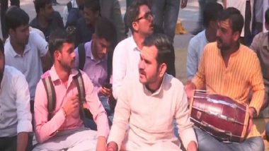 BHU Students' Protest Continues for 14th Day Against Appointment of Feroz Khan in Sanskrit Department