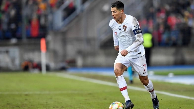 Cristiano Ronaldo’s Epic 'Calma' Celebration Video During Barcelona vs Real Madrid, La Liga 2012 Goes Viral