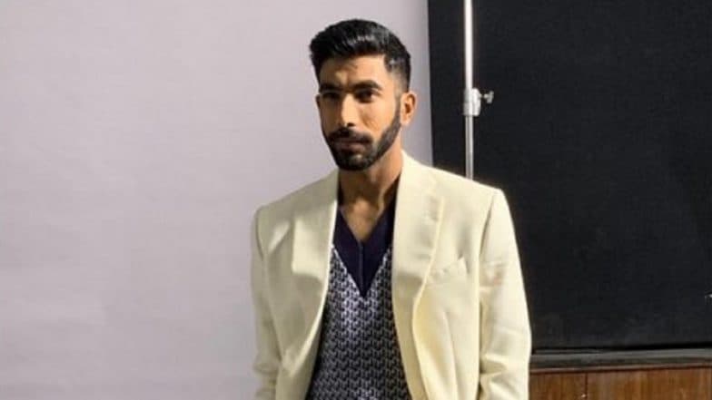 Harbhajan Singh Compares Jasprit Bumrah's Style to Bollywood Actor Dev Anand Harbhajan Singh Compares Jasprit Bumrah's Style to Bollywood Actor Dev Anand