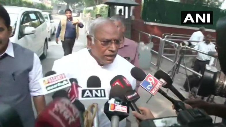 Maharashtra Political Crisis: Congress Leaders Meet to Decide on Supporting Shiv Sena on Government Formation in State
