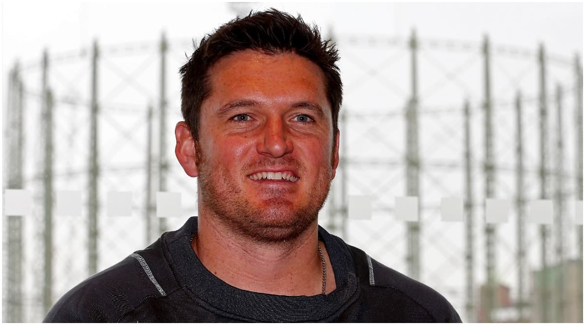 Graeme Smith Favourite Against Corrie Van Zyl, Hussein Manack to Become South Africa’s First Director of Cricket Graeme Smith Favourite Against Corrie Van Zyl, Hussein Manack to Become South Africa’s First Director of Cricket