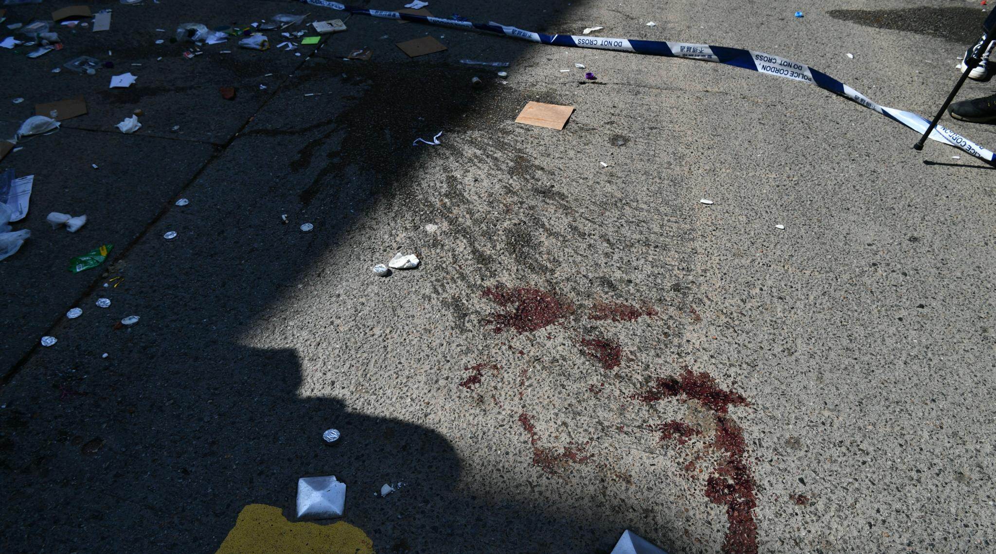 Hong Kong Protests: Police Shoot Protester as Flashmob Rallies Target Rush Hour Hong Kong Protests: Police Shoot Protester as Flashmob Rallies Target Rush Hour