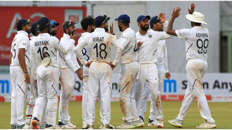 Live Cricket Streaming of IND vs BAN Day-Night Test Match 2019 on DD Sports, Gazi TV, Hotstar and Star Sports: Check Live Cricket Score Online, Watch Free Telecast of India vs Bangladesh Pink Ball Test Day 3 on TV