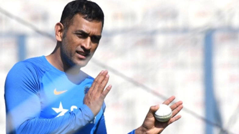 MS Dhoni Retirement Rumours Surface After BCCI Leaves Him Out of Annual Contract, Twitterati React With Funny Memes and Jokes