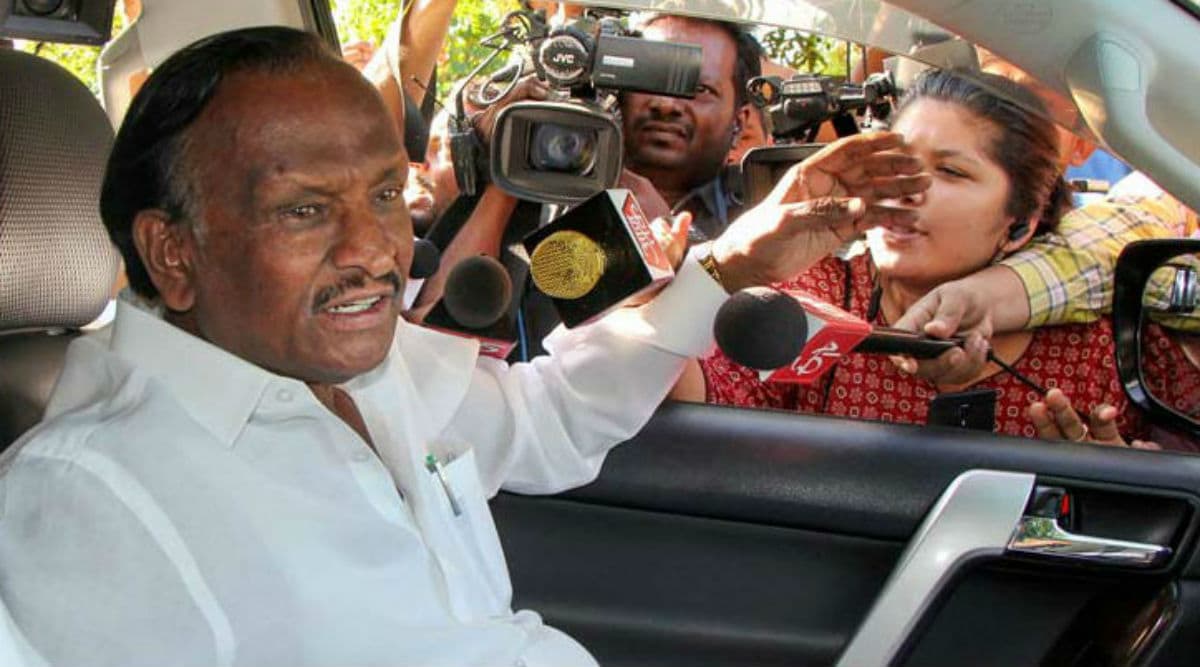 Karnataka By-Elections 2019: Rebel MLA MTB Nagaraj's Poll Affidavit Shows Net Asset Surging by Rs 185 Crore, Opposition Sees Red Karnataka By-Elections 2019: Rebel MLA MTB Nagaraj's Poll Affidavit Shows Net Asset Surging by Rs 185 Crore, Opposition Sees Red