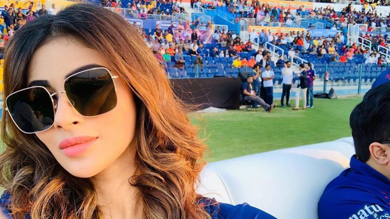Mouni Roy Congratulates Deccan Gladiators for Their First Victory in T10 League 2019 Cricket Tournament (See Instagram Post)