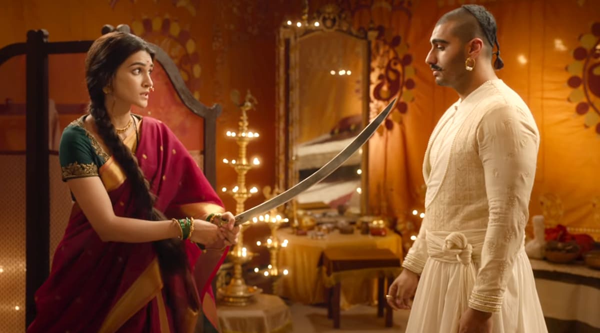 Ashutosh Gowariker’s Panipat Gets Notice From Peshwa Bajirao Descendant Over Kriti Sanon’s 'Mastani' Dialogue Ashutosh Gowariker’s Panipat Gets Notice From Peshwa Bajirao Descendant Over Kriti Sanon’s 'Mastani' Dialogue