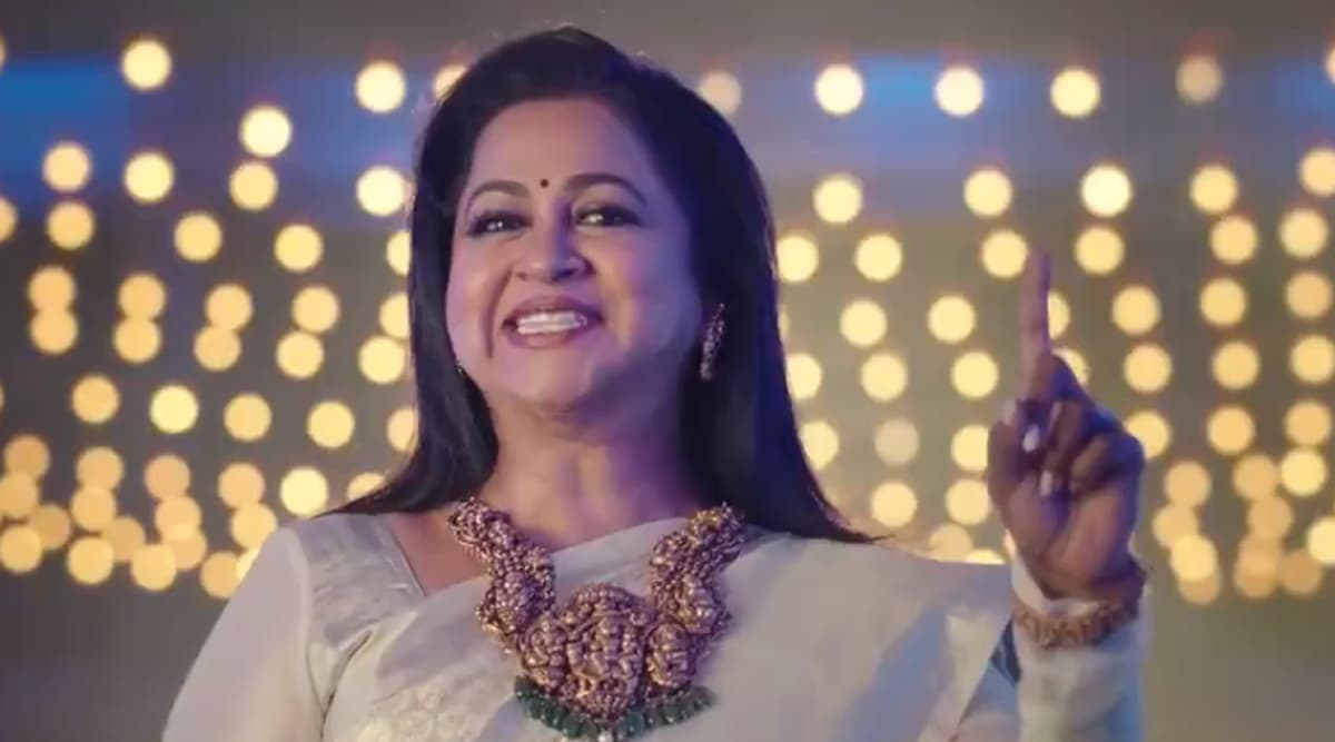 Kaun Banega Crorepati Tamil: Amitabh Bachchan Congratulates Radikaa Sarathkumar, The First Ever Female Host of KBC (Watch Video) Kaun Banega Crorepati Tamil: Amitabh Bachchan Congratulates Radikaa Sarathkumar, The First Ever Female Host of KBC (Watch Video)