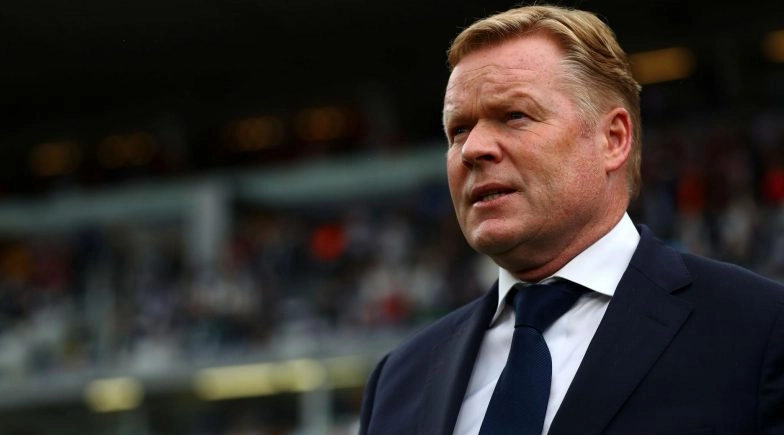 Netherlands Coach Ronald Koeman Hospitalised with 'Chest Complaints'