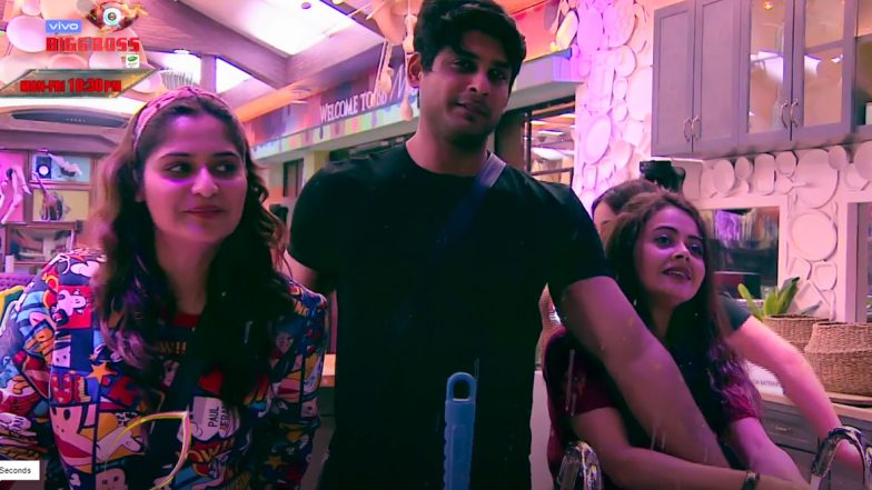 Bigg Boss 13 Episode 34 Sneak Peak 01 | 15 Nov 2019: Devoleena and Sidharth New House-Besties?