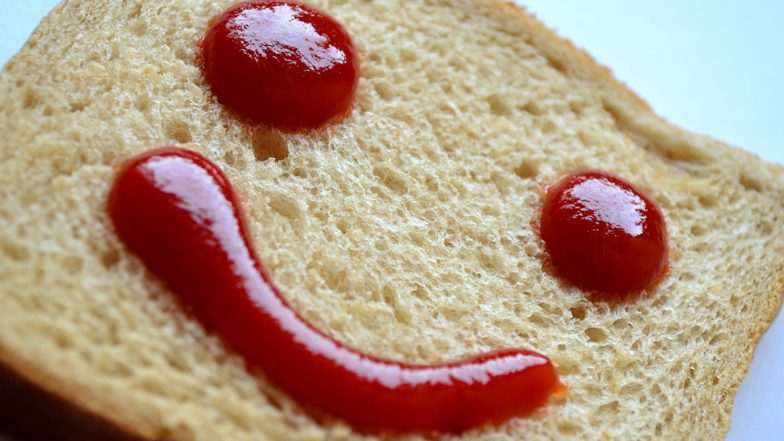 What is The Difference Between Tomato Sauce and Ketchup? Know How These Two Condiments Differ From Each Other