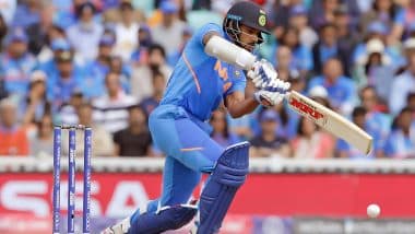 Shikhar Dhawan Misses Out on his 18th ODI Century, Kane Richardson Dismissed the Indian Opener During India vs Australia 2nd ODI 2020 in Rajkot