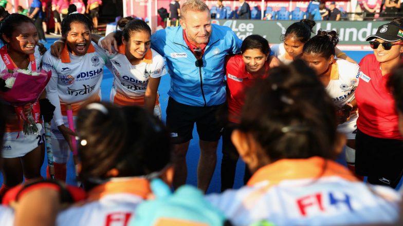 Former Indian Women's Hockey Team Coach Sjoerd Marijne Posts an Emotional Note for Women’s Hockey Team, Hails Their Unity