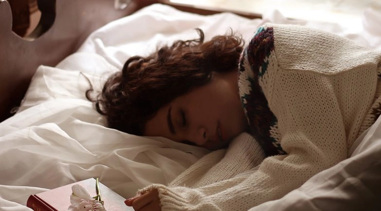 COVID-19 Stressing You Out? 8 Ways You Can Sleep Better