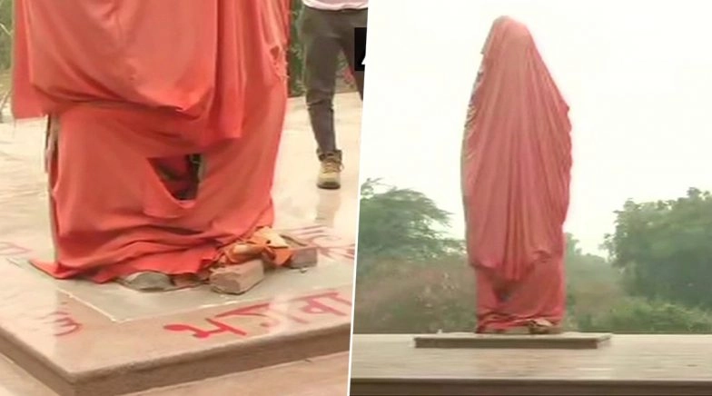 Swami Vivekananda Statue Vandalised at JNU, Miscreants Write 'Saffron Will Burn'