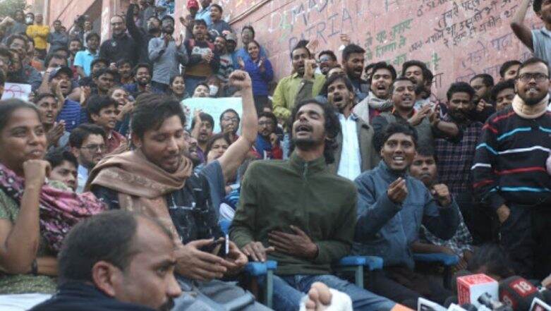 JNU Explains Rationale Behind Fee Hike, Says University Has a Deficit of  Rs 45 Crores