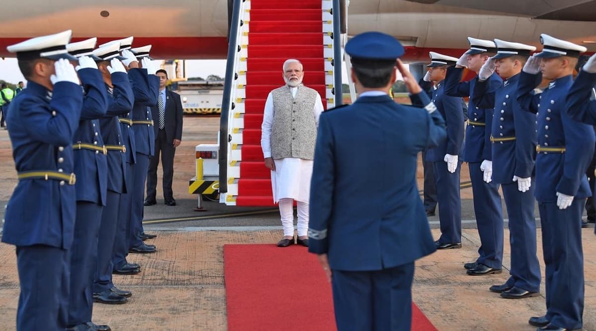 PM Narendra Modi Arrives in Brasilia for 11th BRICS Summit, Will Meet Vladimir Putin and Xi Jinping PM Narendra Modi Arrives in Brasilia for 11th BRICS Summit, Will Meet Vladimir Putin and Xi Jinping