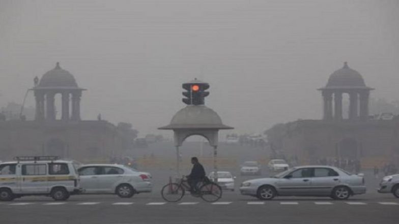Delhi Air Pollution: After Slight Respite, Air Quality Again Slips to 'Poor' Category as Wind Speed Starts to Decrease