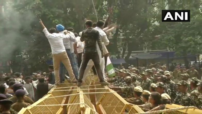 Delhi: Youth Congress Holds Protest Against BJP-led Govt Formation in Maharashtra