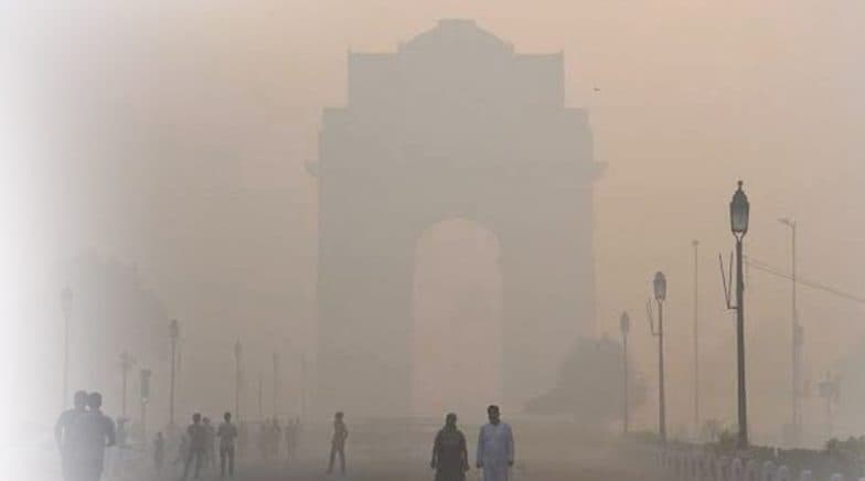 Delhi Air Pollution: Air Quality Dips to 'Severe' Category in Most Areas, Thick Smog Chokes People