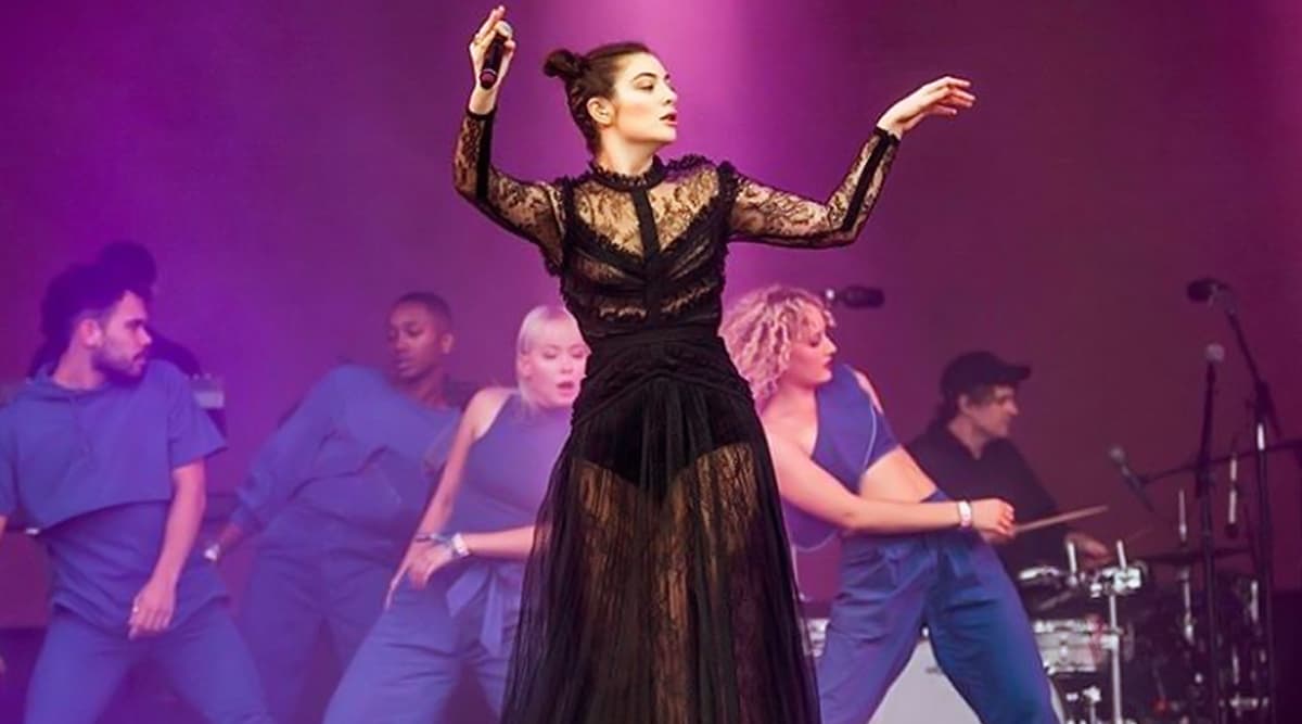 Happy Birthday, Lorde! From 'Royals' to 'Green Light', Here Are The Most Loved Songs By The Singer Happy Birthday, Lorde! From 'Royals' to 'Green Light', Here Are The Most Loved Songs By The Singer