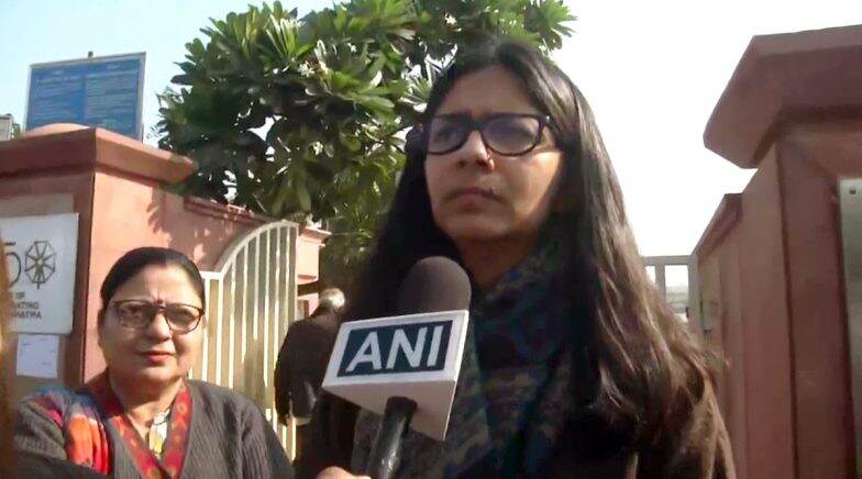 DCW Chief Swati Maliwal Stopped By Delhi Police From Sitting on Hunger Strike