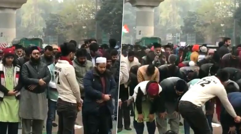 Anti-CAA Protests: Muslims Offer Prayers Outside Jamia Millia Islamia University,
