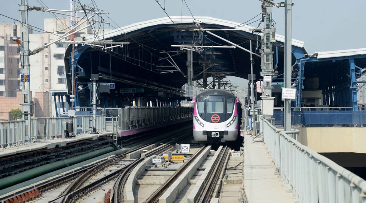 Delhi Metro Update: Entry & Exit Gates of Jamia Millia Islamia, Jasola Vihar, Shaheen Bagh Shut Amid Protests Delhi Metro Update: Entry & Exit Gates of Jamia Millia Islamia, Jasola Vihar, Shaheen Bagh Shut Amid Protests