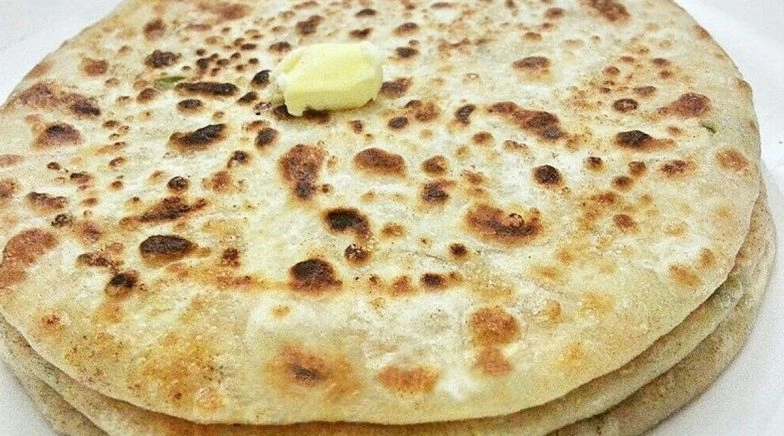 Can Eating Aloo Paratha Sabotage Your Weight Loss Goal? 