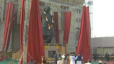 PM Narendra Modi Unveils Atal Bihari Vajpayee’s Statue in Lucknow, Asks Anti-CAA Protesters to 'Introspect' Over Violence in Uttar Pradesh