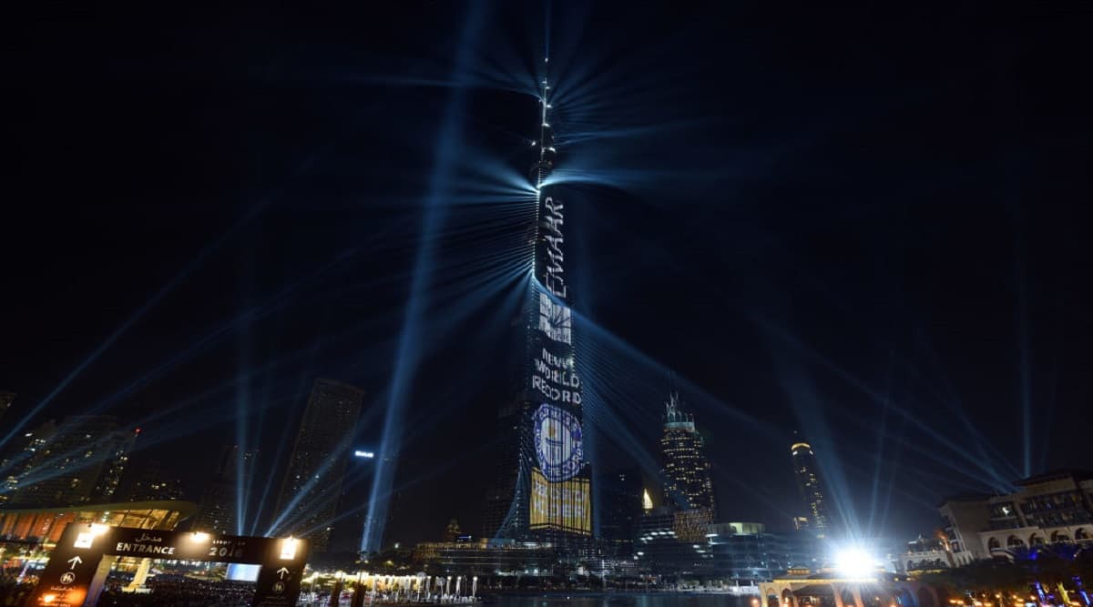 Dubai New Year Fireworks At Burj Khalifa Live Streaming Online Watch New Year S Eve Celebration Laser Show At World S Tallest Skyscraper Latestly