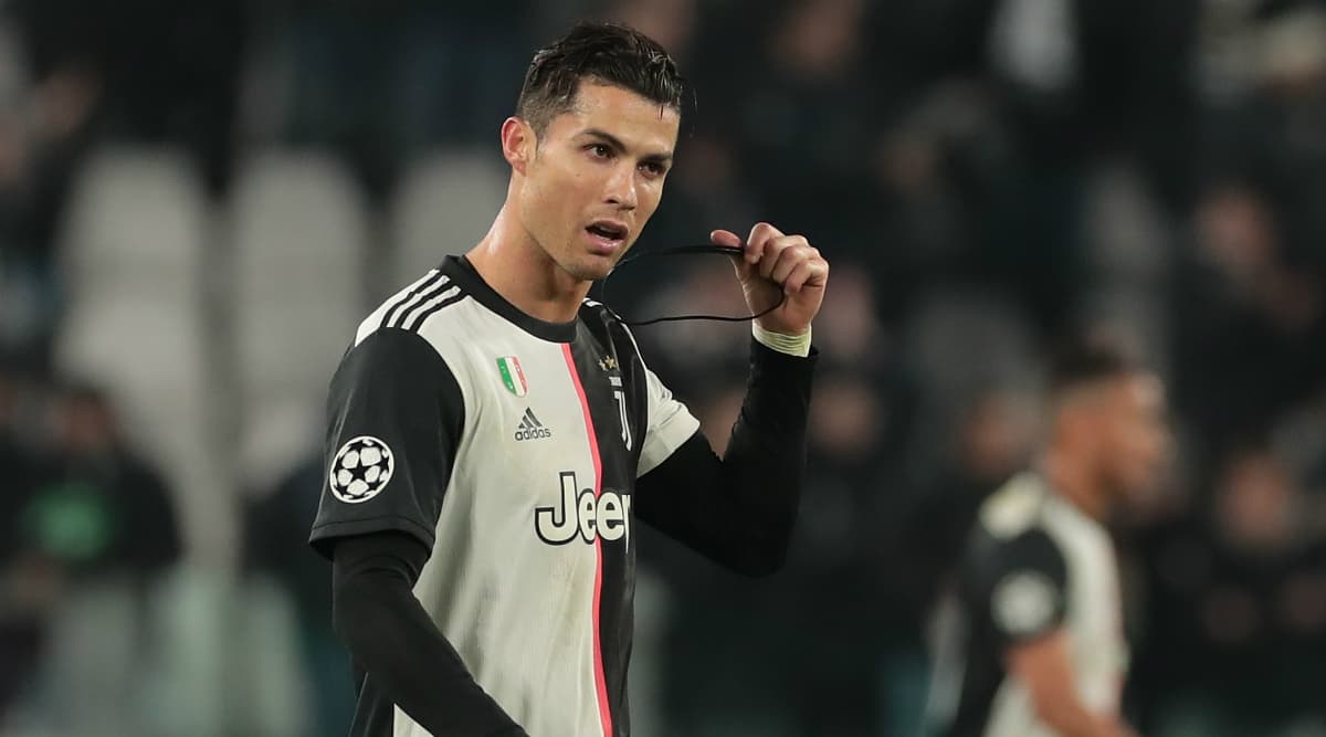 Ronaldo Vs Sampdoria Ronaldo Juventus GIF - Ronaldo Vs Sampdoria