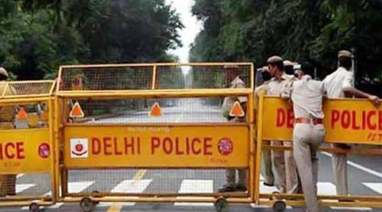 Delhi Police Receives 901 Calls on Its Helpline Regarding Lockdown in 24 Hours