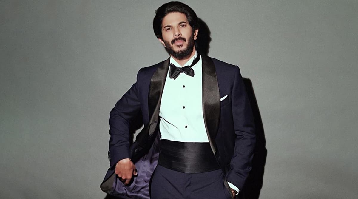 After Thalapathy 64 Director Lokesh Kanagaraj, Kurup Actor Dulquer Salmaan Urges Fans to Not Leak Pics Online After Thalapathy 64 Director Lokesh Kanagaraj, Kurup Actor Dulquer Salmaan Urges Fans to Not Leak Pics Online