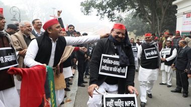 Uttar Pradesh: Akhilesh Yadav Flags Off Cycle March Against CAA, NRC and NPR in Lucknow